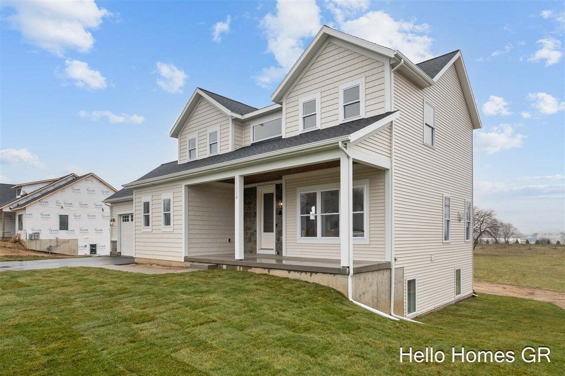 House in Alto, Michigan, United States 3 - 18783574
