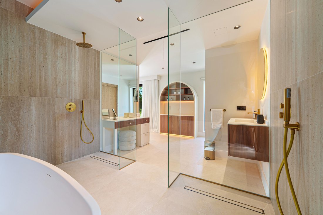 Villa in Puerto Banus, Marbella, Spain 2 - 16386676