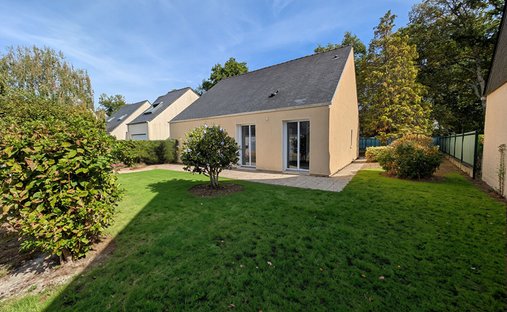 Villa en Le Chassay, Sainte-Luce-sur-Loire, Francia 1