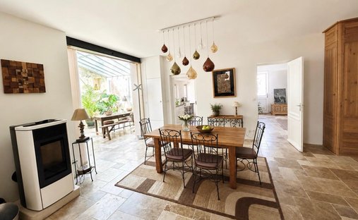 Villa in La Lande-de-Fronsac, Neu-Aquitanien, Frankreich 1