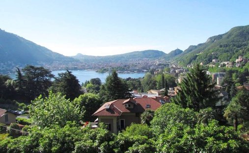 Villa en Sagnino-Tavernola-Monte Olimpino, Como, Lombardía 1