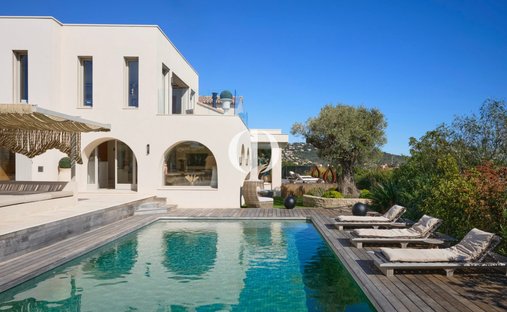 Villa en Ecarts, Roquebrune-sur-Argens, Francia 1