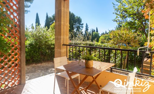 Apartment in Mazenod-Bellevue-Saint Donat-Banon, Aix-en-Provence, France 1