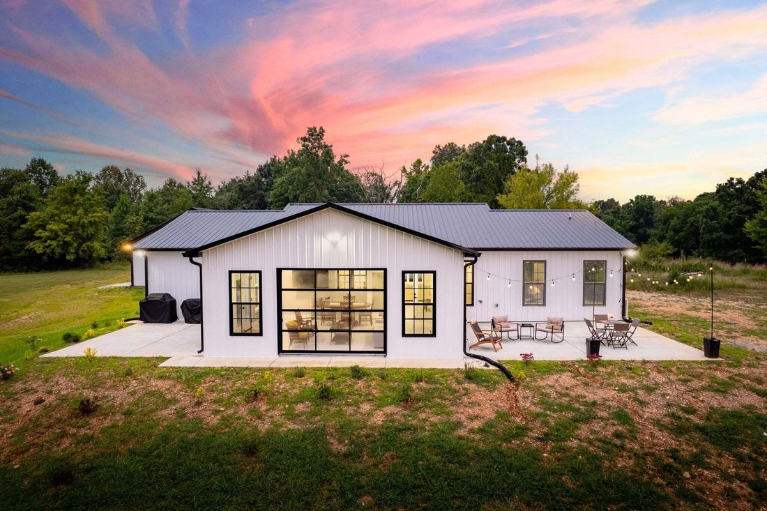 Haus in Cunningham, Tennessee, Vereinigte Staaten 1 - 18786983