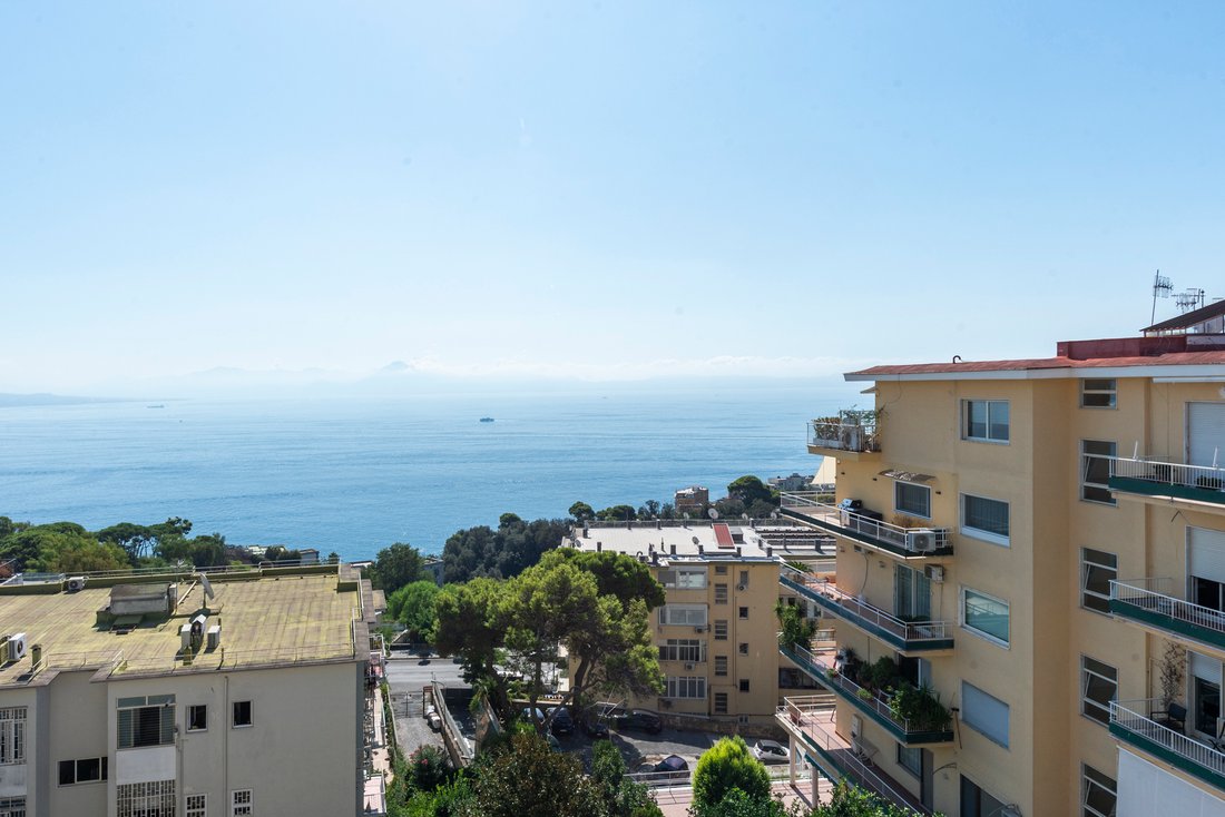 Apartment in Chiaia, Naples, Campania 4 - 15428696