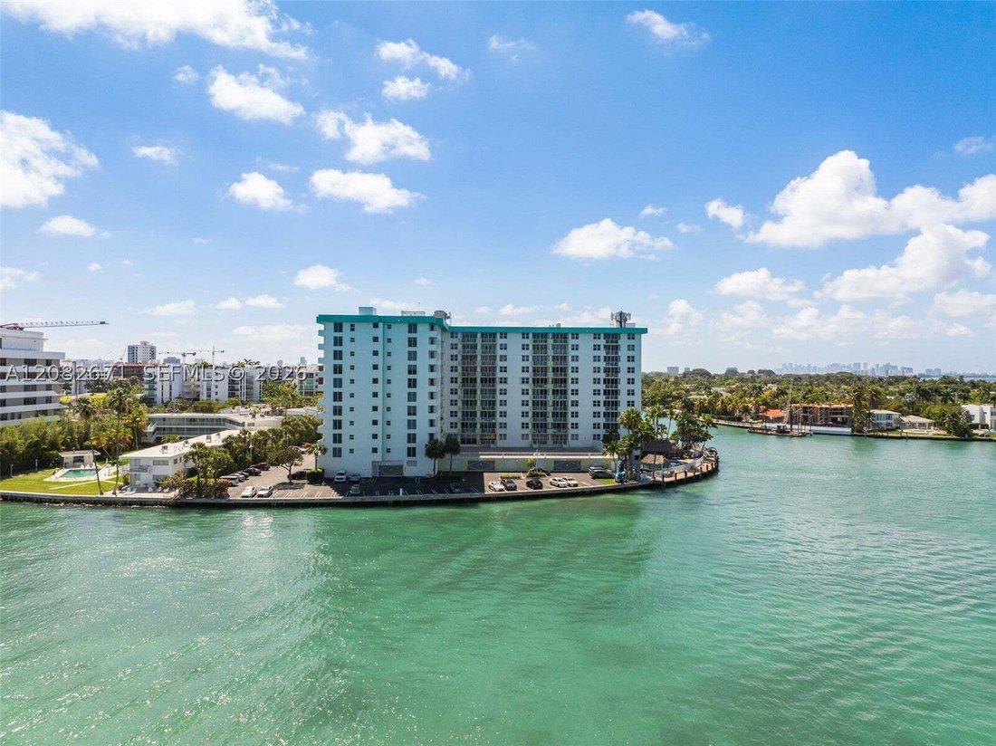 Condominio a Bal Harbour, Florida, Stati Uniti 1 - 18786711