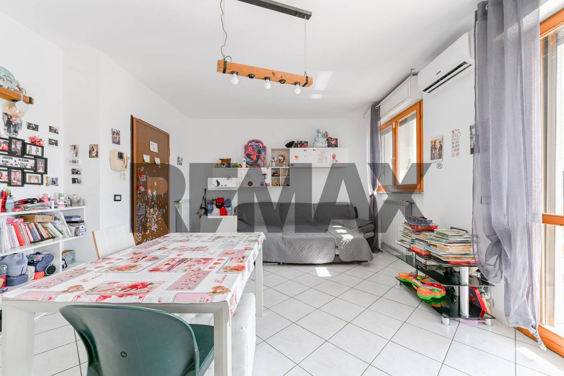 Appartement à Famagosta, Milan, Italie 2 - 18788785
