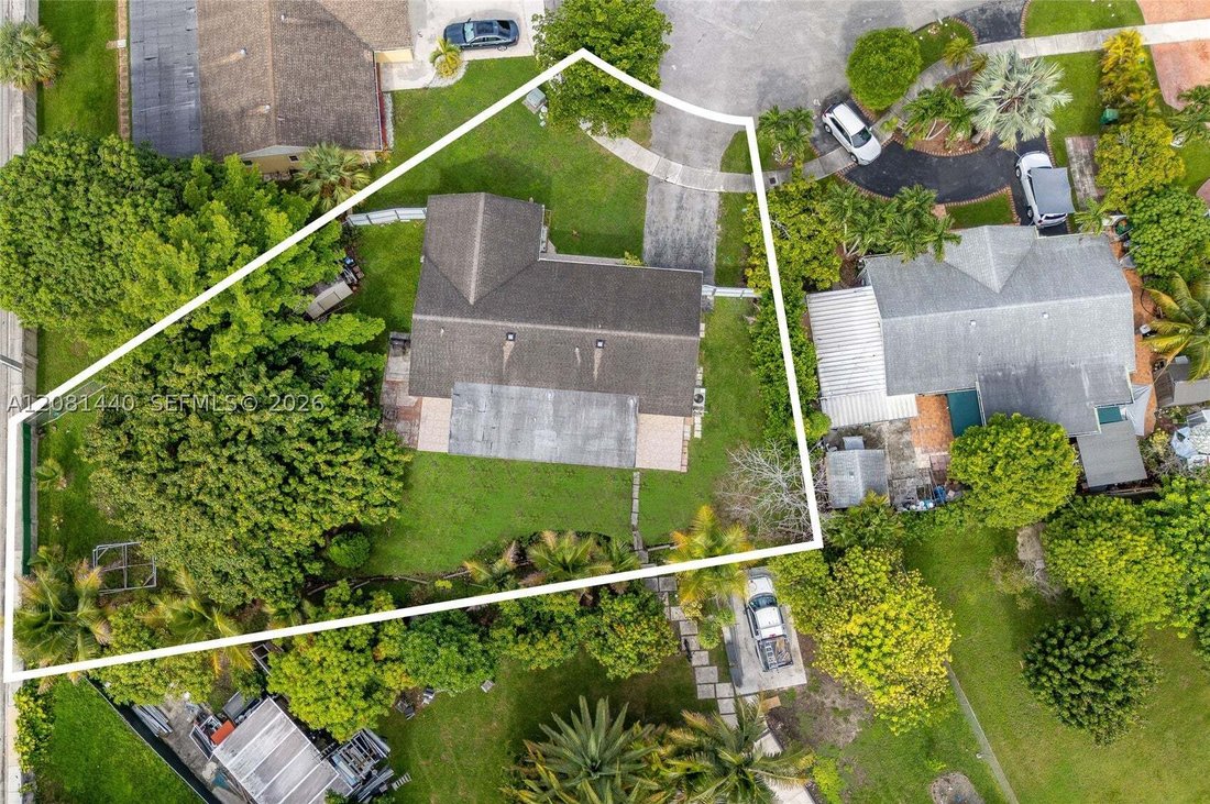 House in Miami, Florida, United States 3 - 18786689
