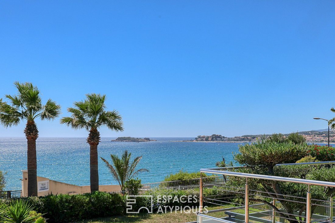 Appartamento a Sanary-sur-Mer, Provenza-Alpi-Costa Azzurra, Francia 1 - 17327932