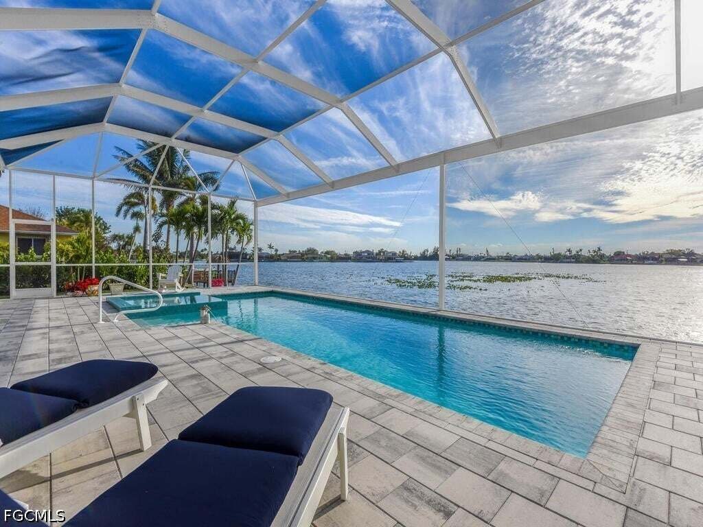 Casa en Cabo Coral, Florida, Estados Unidos 5 - 18786330