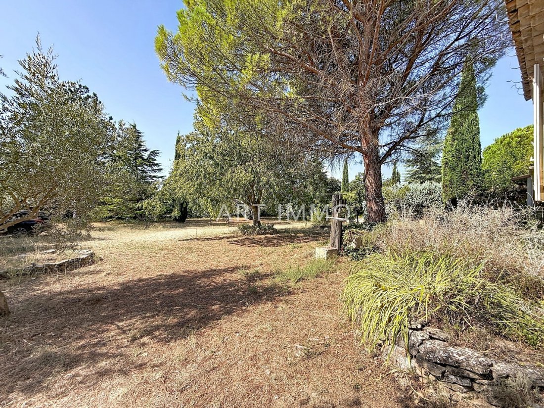 House in Cabrières-d'Avignon, Provence-Alpes-Côte d'Azur, France 5 - 18787945