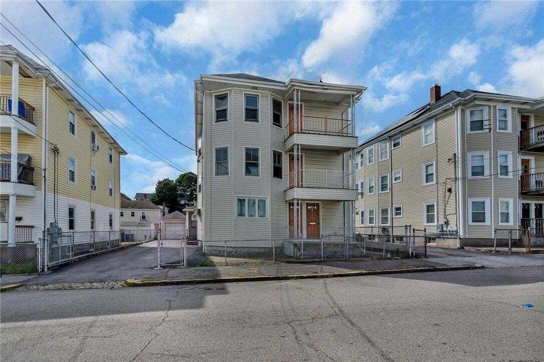 Central Falls, Rhode Island, United States 2 - 18783491
