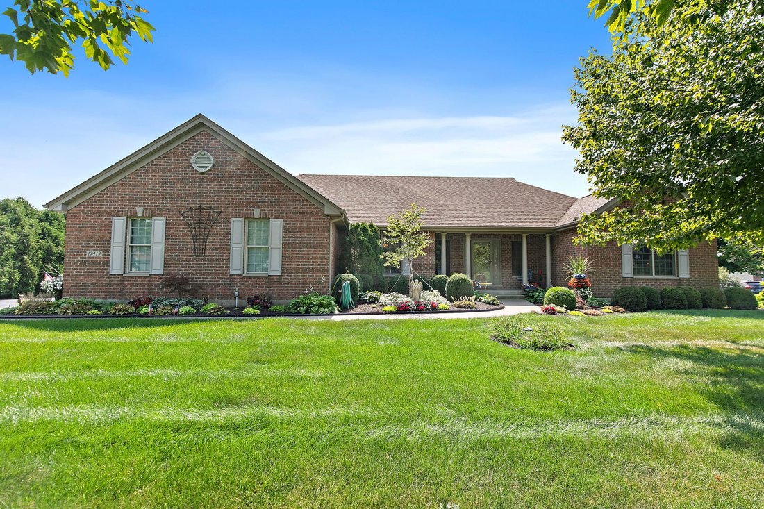 Casa a Marengo, Illinois, Stati Uniti 1 - 18786841