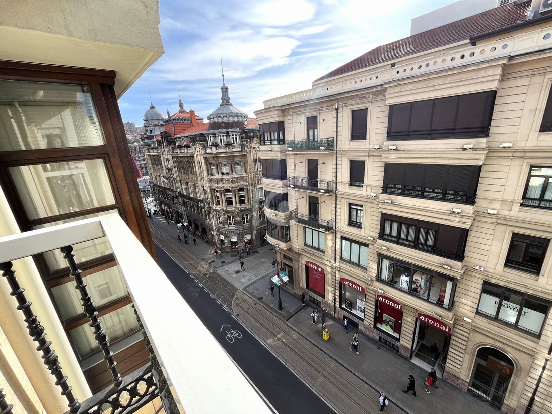 House in Abando, Bilbao, Spain 2 - 18783675