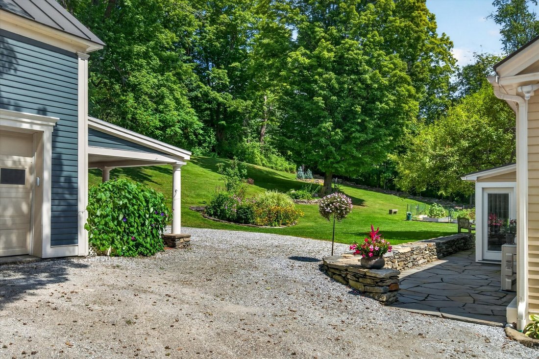House in Middletown Springs, Vermont, United States 5 - 18785217