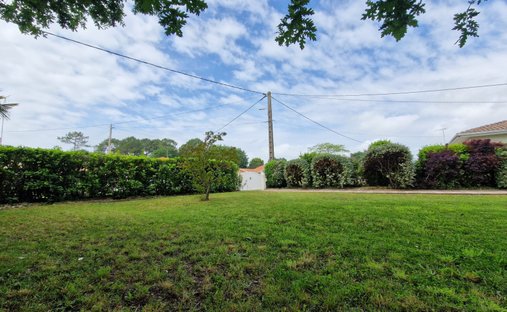 House in Nord Est, Andernos-les-Bains, France 1