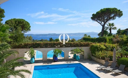 Villa a Nartelle-Noyer-Bellevue-bd dei Sardinaux, Sainte-Maxime, Francia 1