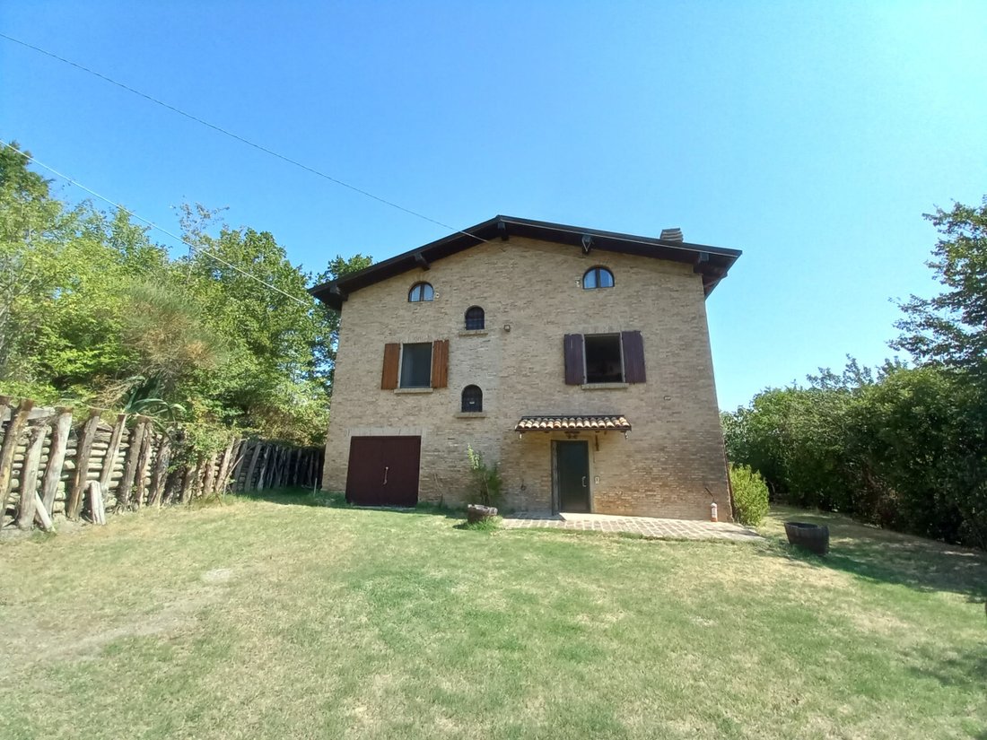 Casa in Vignola, Emilia-Romagna, Italia 1 - 18788103