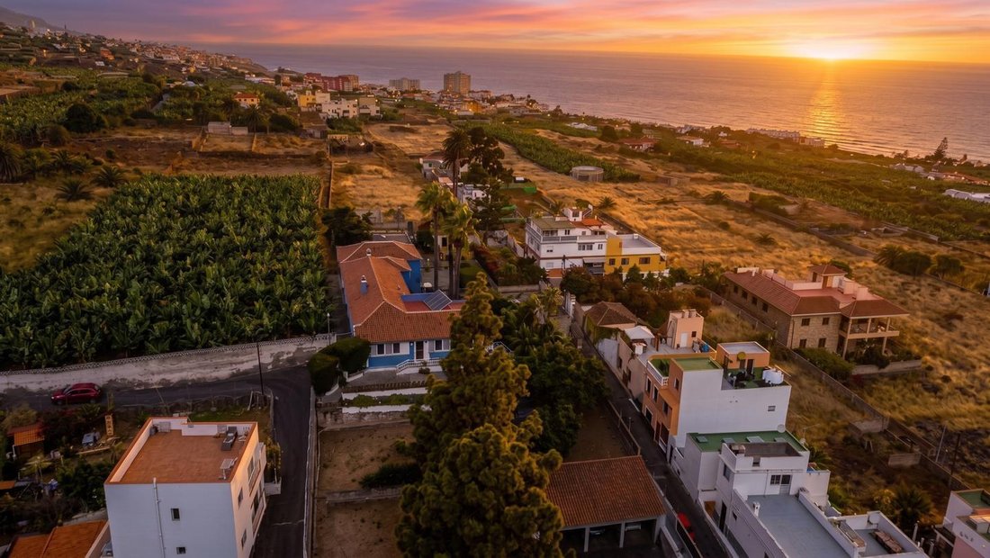Villa in Puerto de la Cruz, Canary Islands, Spain 3 - 18786004