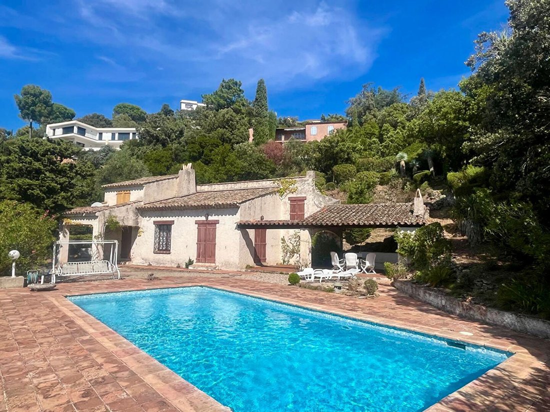 Land in Les Issambres, Roquebrune-sur-Argens, Frankreich 4 - 18788129