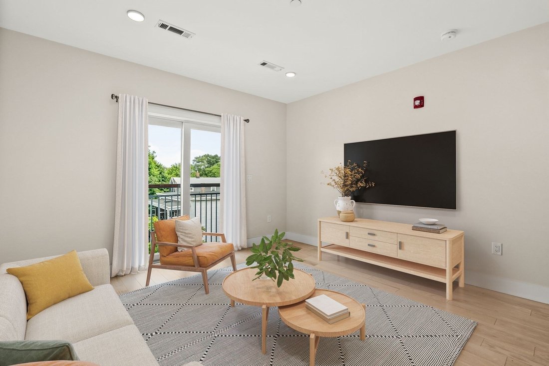 Condo in Cambridge, Massachusetts, United States 3 - 18643921