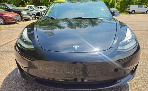 2018 Tesla Model 3 Long Range Sedan 4D in Omaha, NE, United States 1