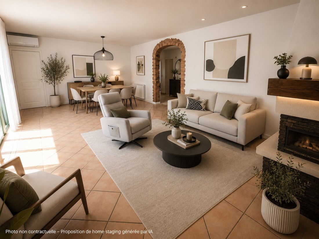 House in Hyeres, Provence-Alpes-Côte d'Azur, France 5 - 18787887