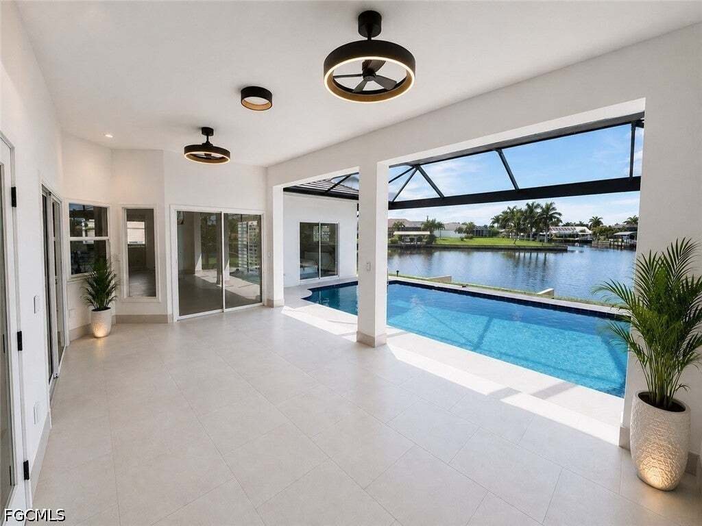 House in Cape Coral, Florida, United States 4 - 17318770