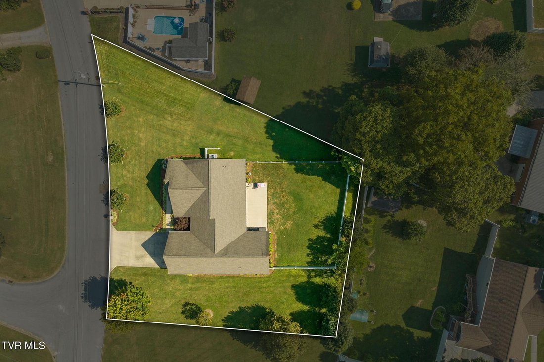 House in Elizabethton, Tennessee, United States 2 - 18748719