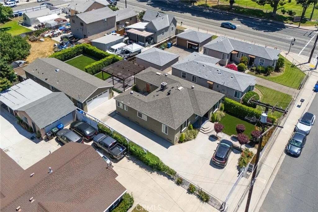 Altro a Pomona, California, Stati Uniti 4 - 18783946