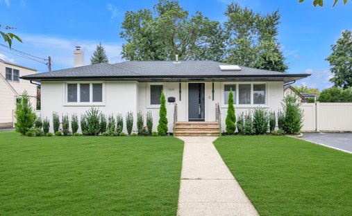 Maison à Roslyn Heights, État de New York, États-Unis 1