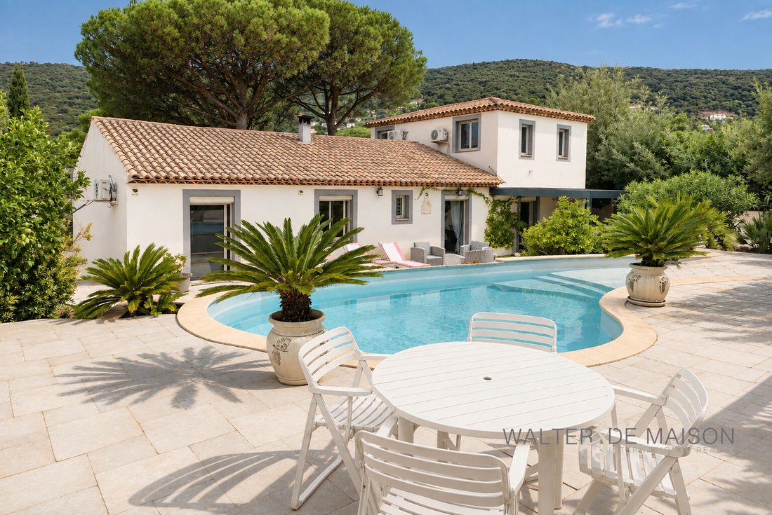 Villa in La Croix-Valmer, Provence-Alpes-Côte d'Azur, France 3 - 18756568