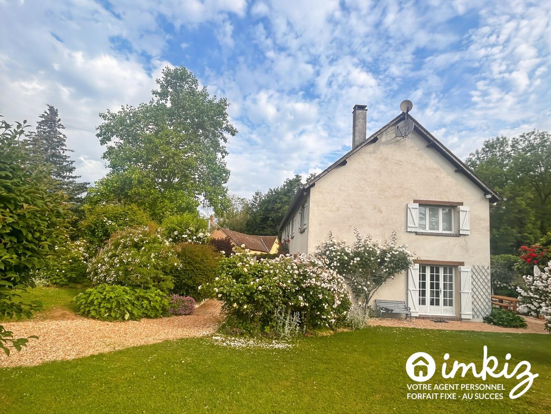 House in Montreuil, Centre-Val de Loire, France 1 - 18783562