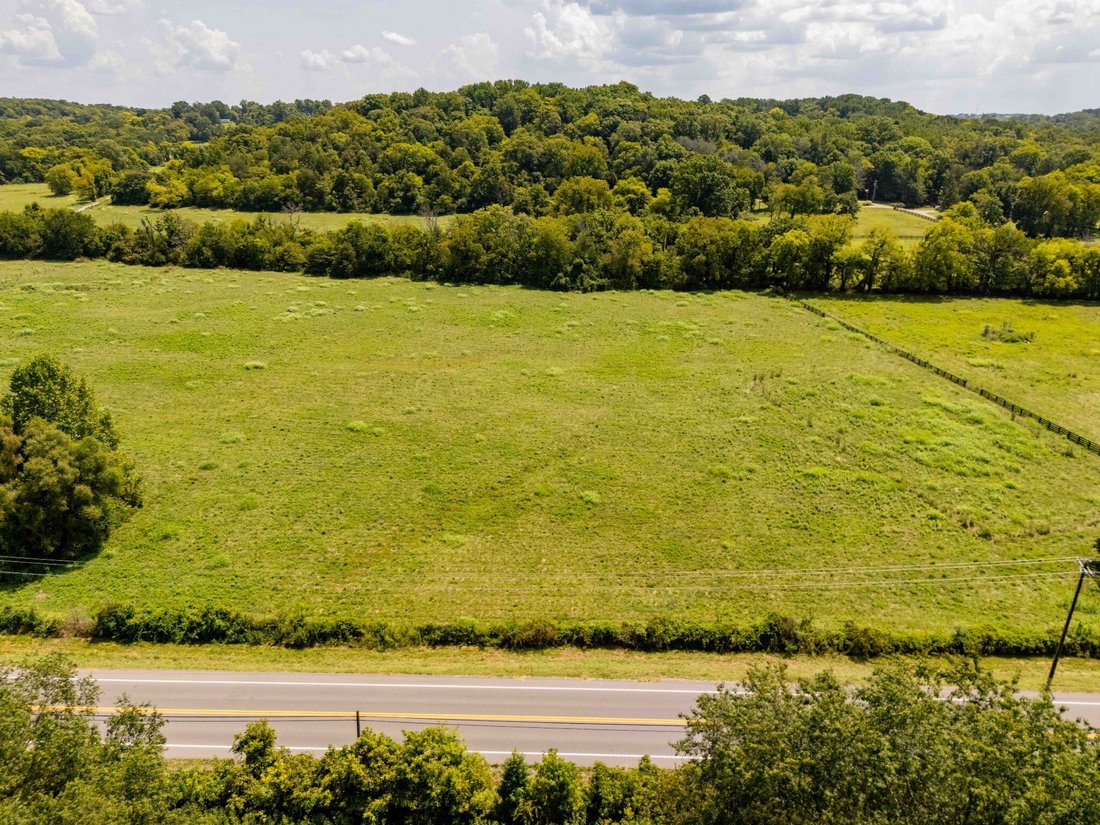 Land in College Grove, Tennessee, United States 1 - 17709644