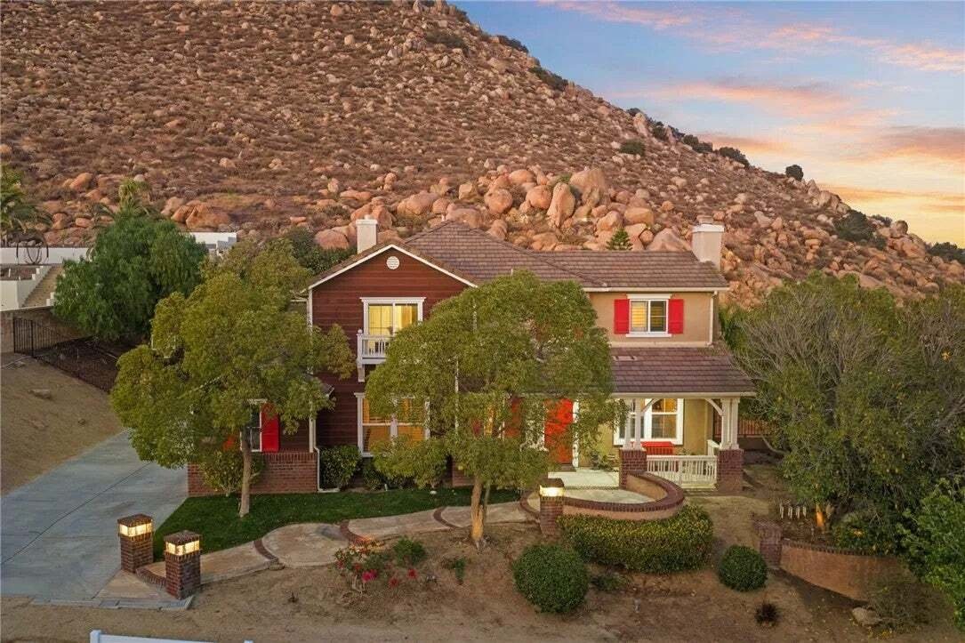 House in Norco, California, United States 1 - 18250605