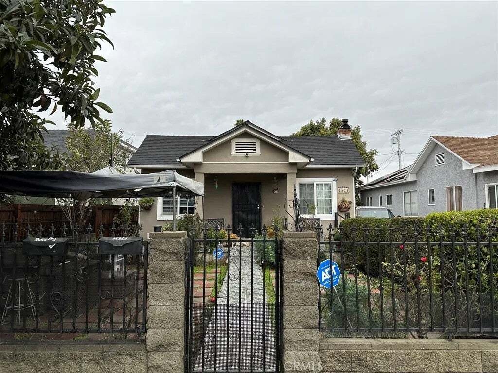 Townhouse in Los Angeles, California, United States 1 - 18787134