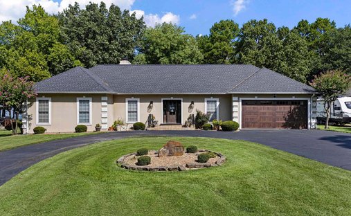 House in Russellville, Arkansas, United States 1