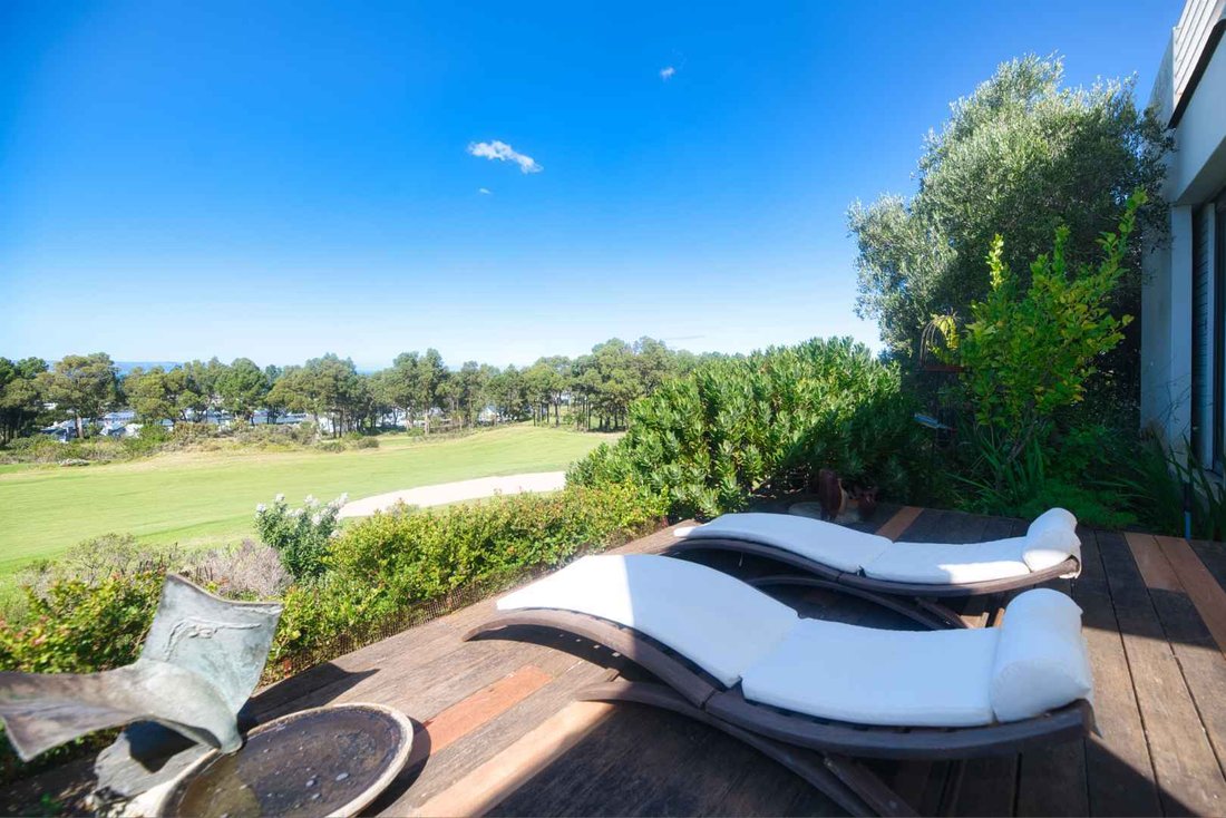 House in Fernkloof Estate, Western Cape, South Africa 2 - 18025894