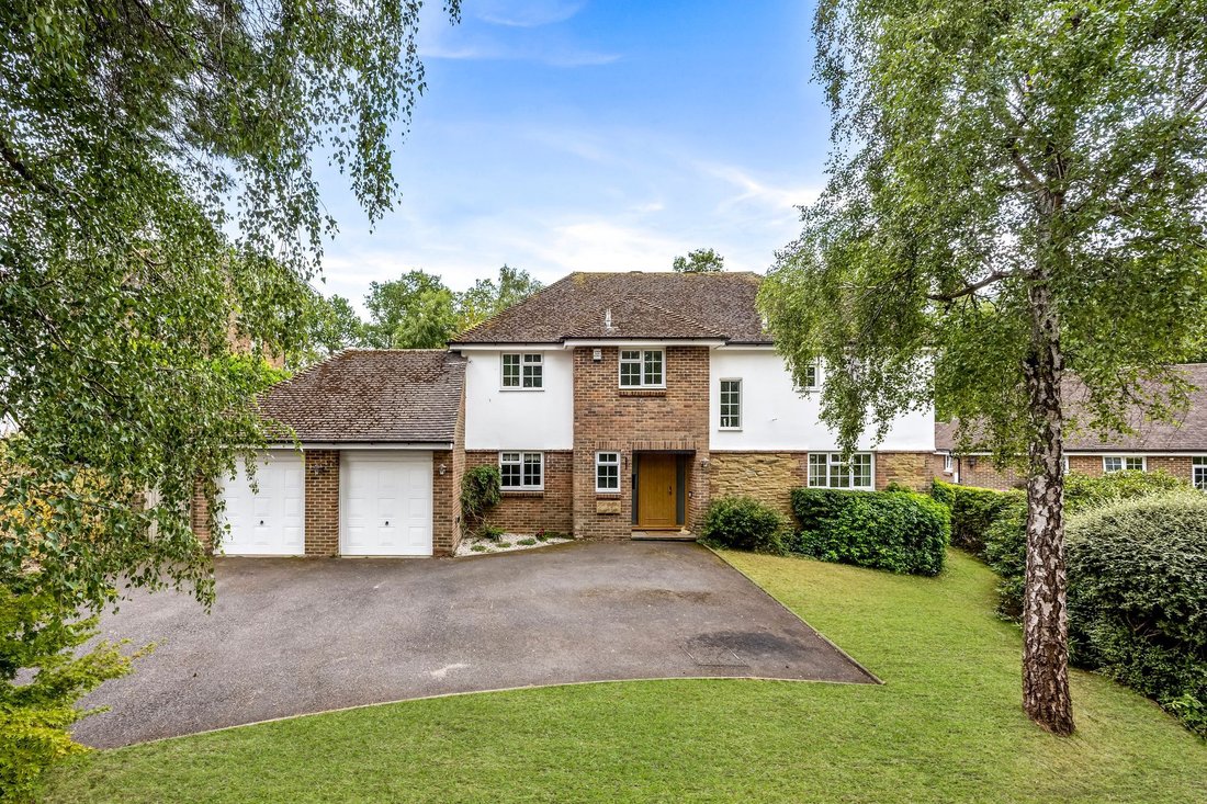 House in Storrington, England 1 - 18784857