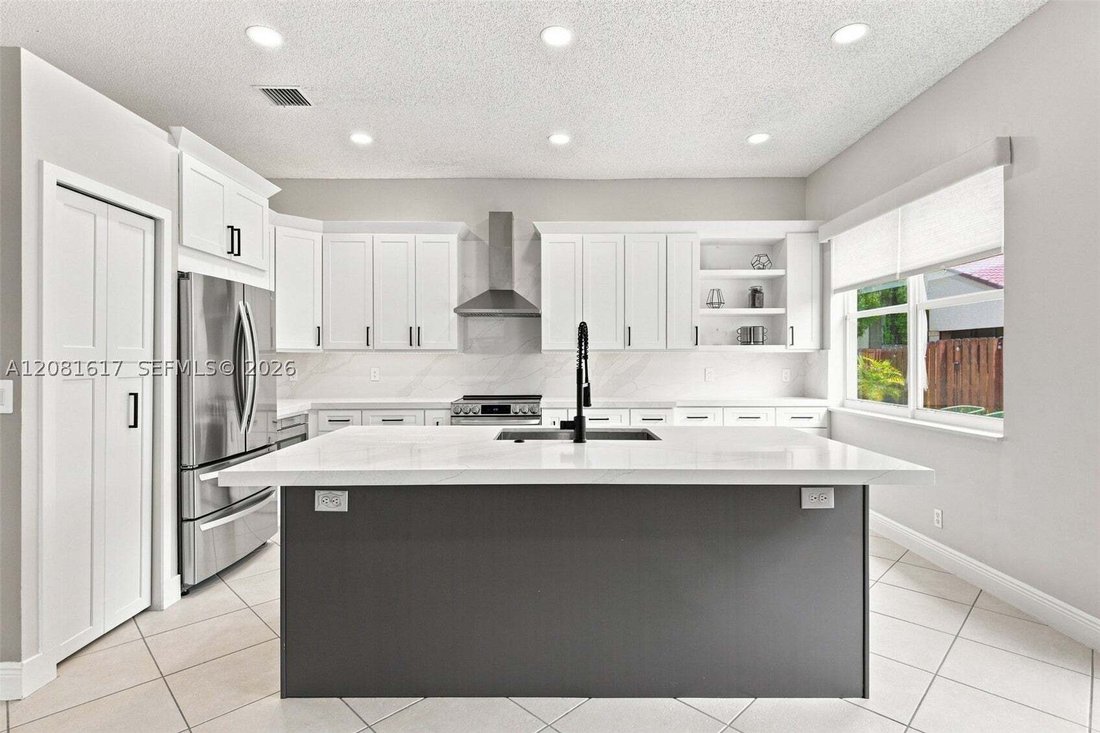 House in Miramar, Florida, United States 5 - 18786693