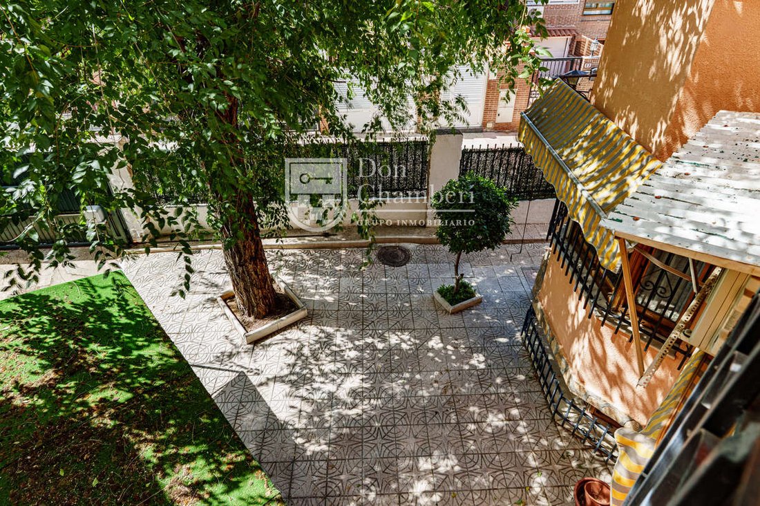 Villa à Aranjuez, Communauté de Madrid, Espagne 2 - 18776860