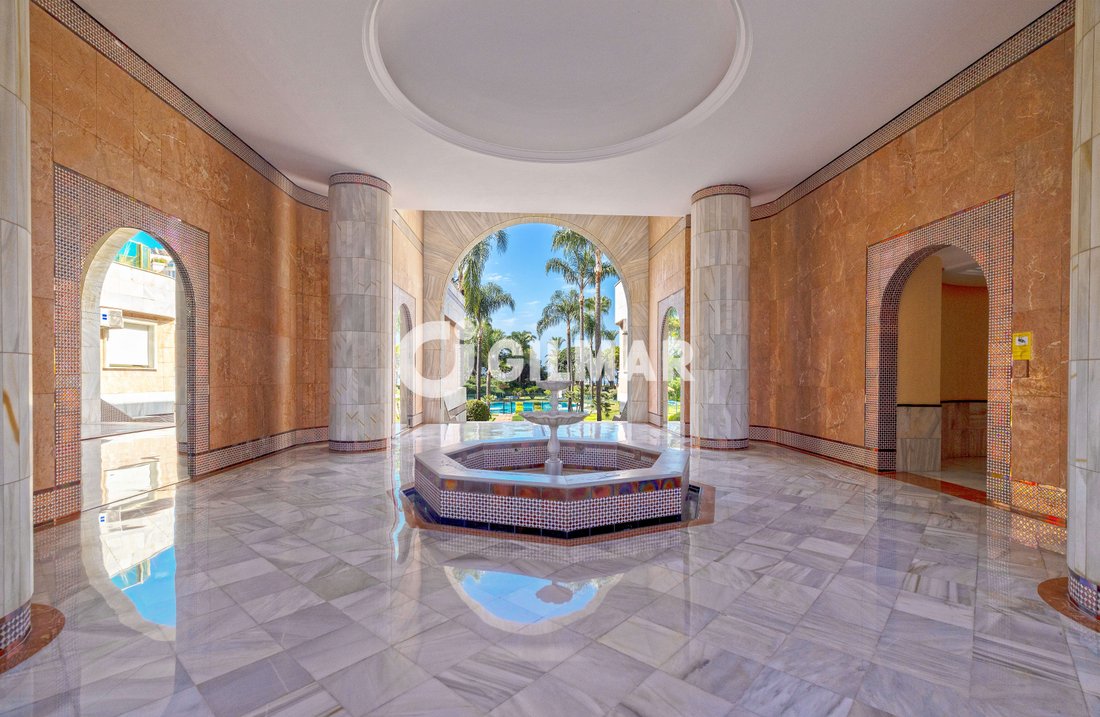 Appartamento a Puerto Banus, Marbella, Spagna 4 - 18762640