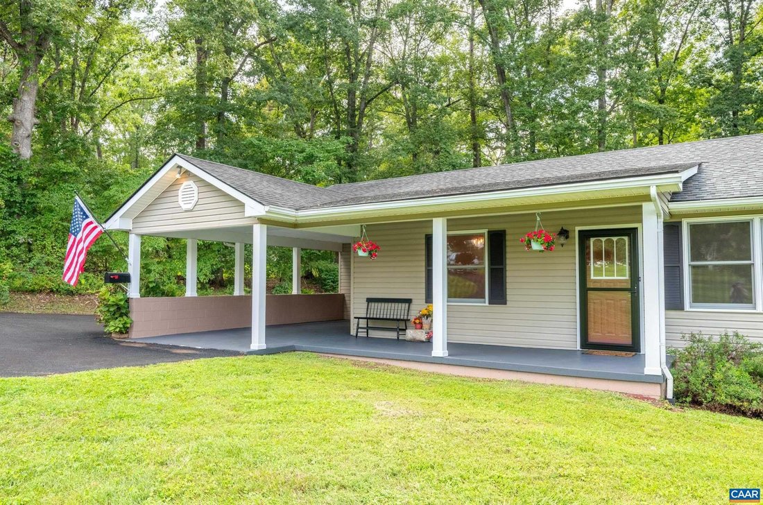 House in Charlottesville, Virginia, United States 3 - 18785834
