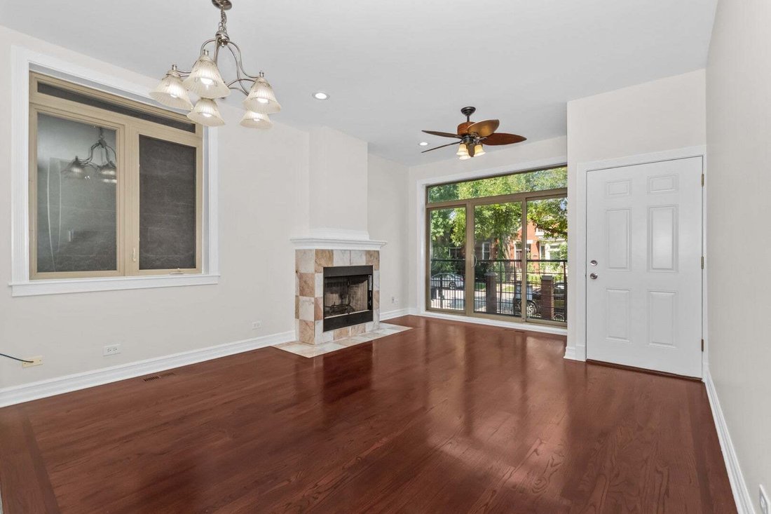 Condo in Chicago, Illinois, United States 4 - 18612739