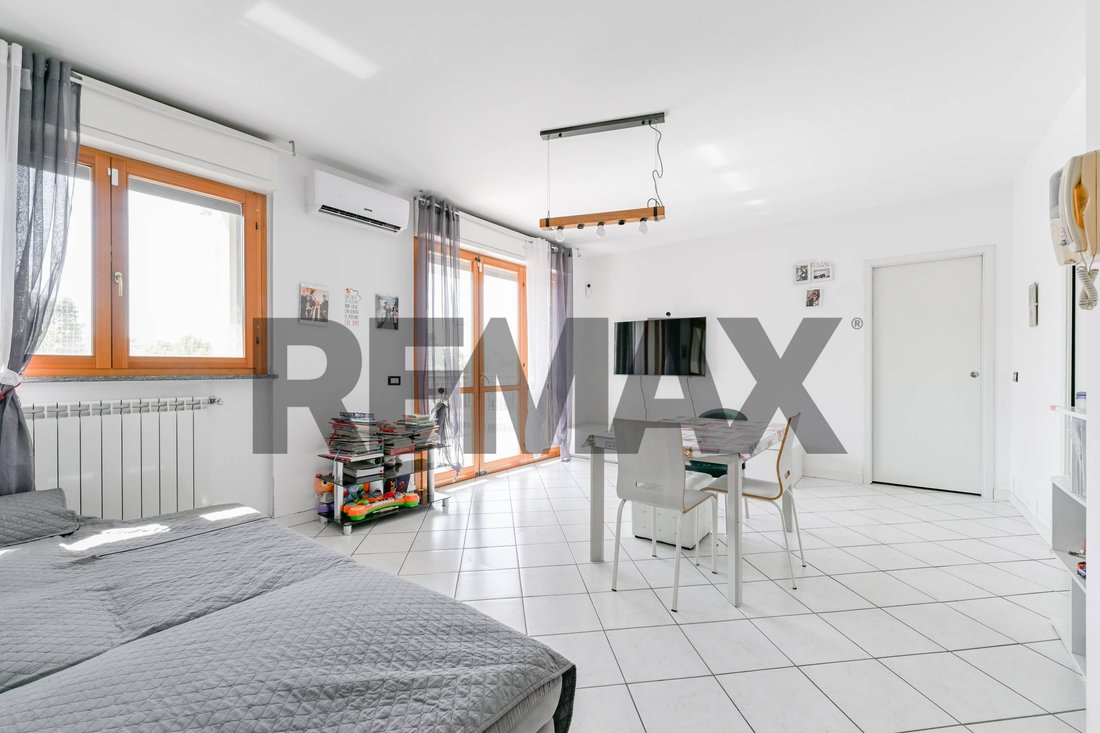 Appartement à Famagosta, Milan, Italie 1 - 18788785