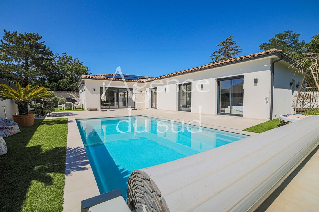 Villa en Ganteaume, Aubagne, Francia 1 - 18784984