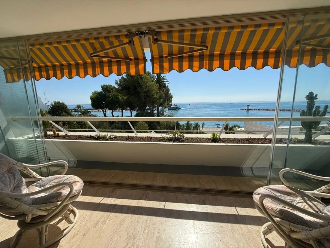 Apartment in Vaug, Villeneuve-Loubet, France 2 - 18787872