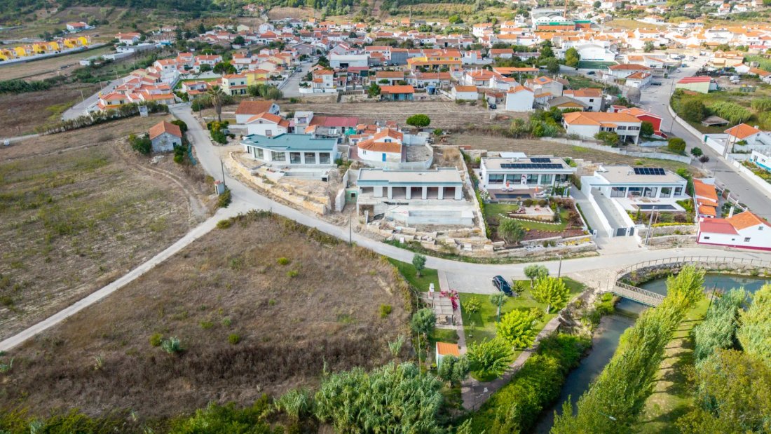 Villa in Amoreira, Leiria District, Portugal 2 - 18784634