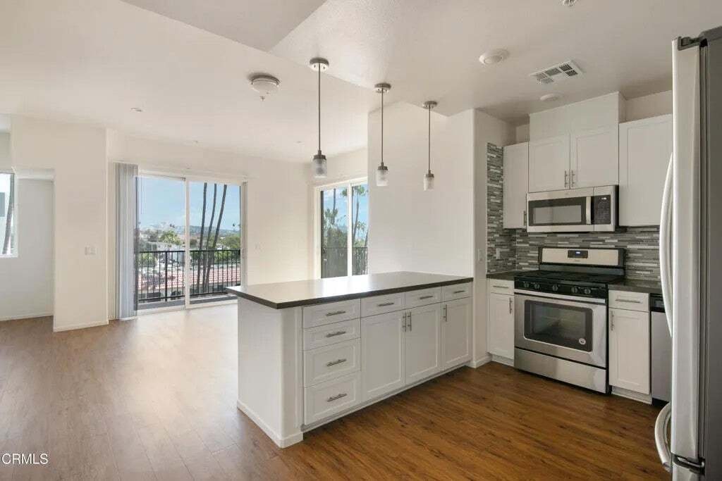Condo in Glendale, California, United States 2 - 17802843