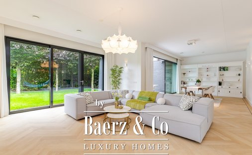 Villa in Rotterdam, South Holland, Netherlands 1